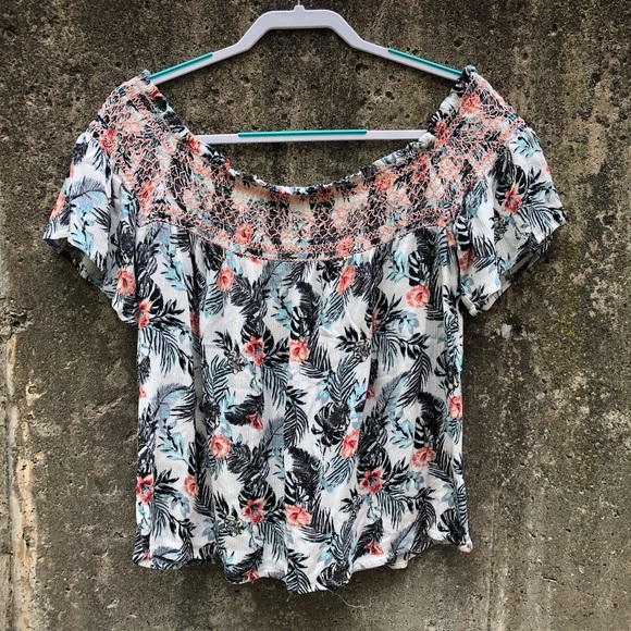 Maurices Off the Shoulder Tropical Print Top - Picture 2 of 7